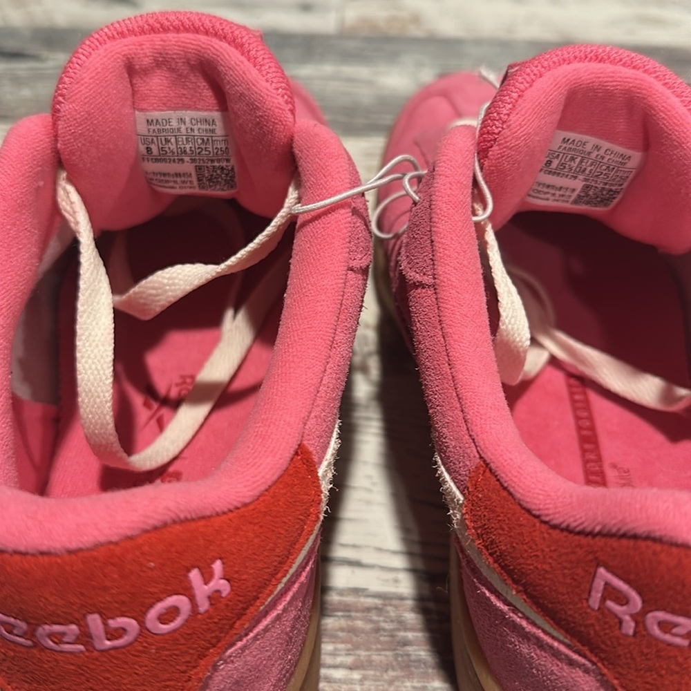 Reebok Forte Lounge women’s Pink and Red Sneakers SZ WNS 8 - Picture 5 of 5